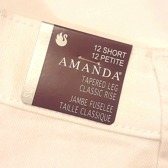 3 for $25 Bundle Sale- NWT Gloria Vanderbilt Jeans, Size 12P - Picture 2 of 15